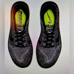 Nike free run sneakers